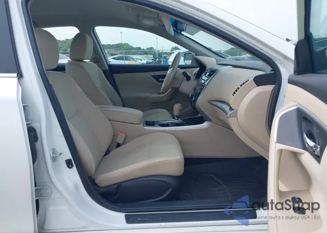 2015 Nissan Altima 2.5 Sv from USA, damaged, VIN 1N4AL3AP3FC155390